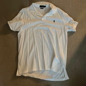 Polo collared shirt no stains or tears